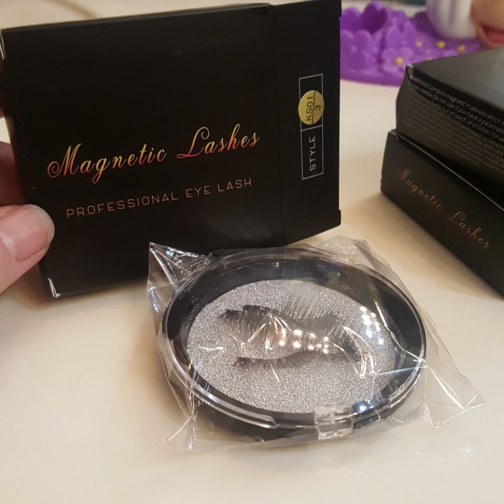 **Magnetic Lashes**